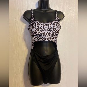 Meyeeka One Piece Swim Suit NWT